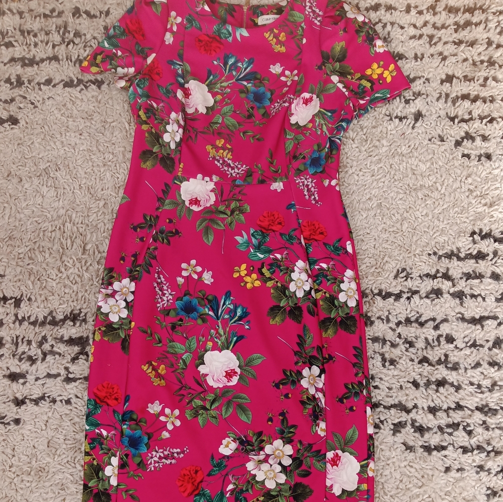 I m selling clavin Klein dress
